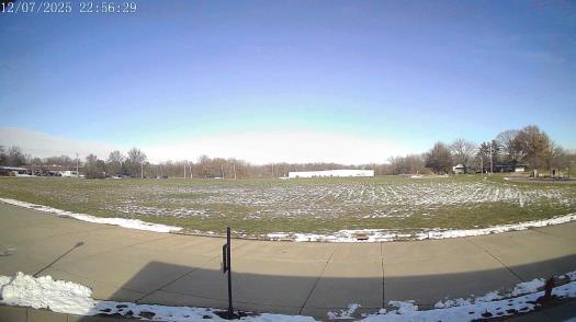 Weather camera view of The Oaks.