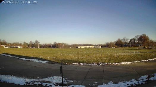 Weather camera view of The Oaks.