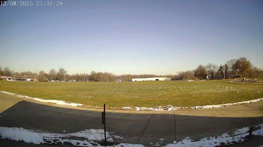 Weather camera view of The Oaks.