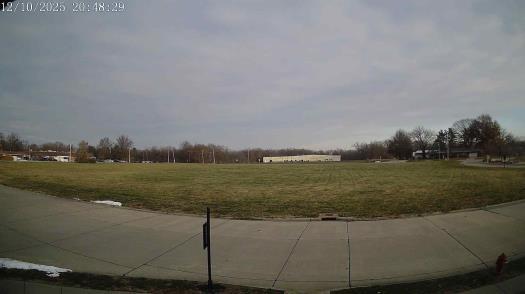 Weather camera view of The Oaks.