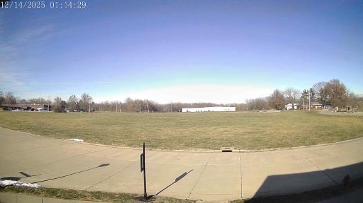 Weather camera view of The Oaks.
