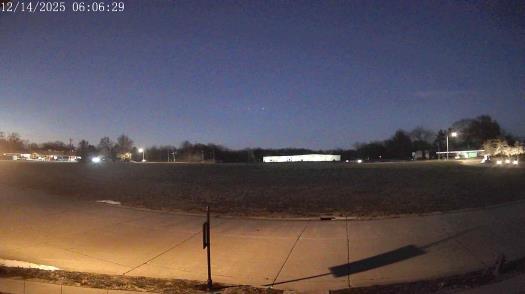 Weather camera view of The Oaks.