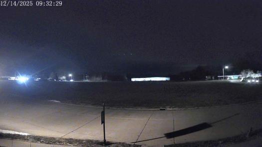 Weather camera view of The Oaks.
