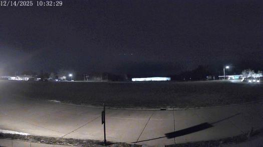 Weather camera view of The Oaks.