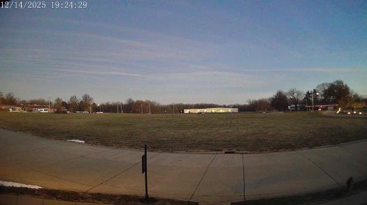 Weather camera view of The Oaks.