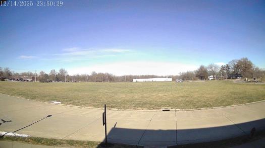 Weather camera view of The Oaks.
