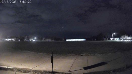 Weather camera view of The Oaks.