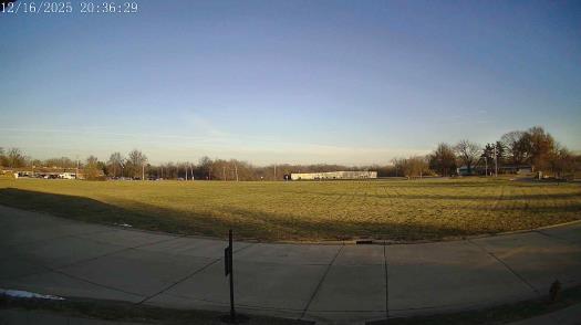 Weather camera view of The Oaks.