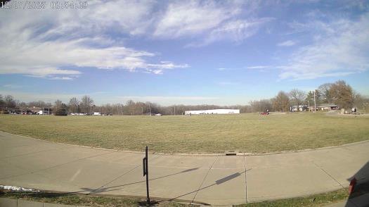 Weather camera view of The Oaks.