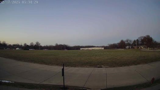 Weather camera view of The Oaks.