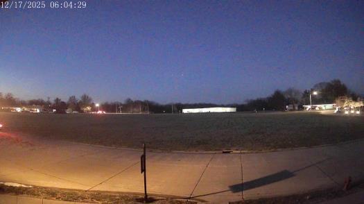 Weather camera view of The Oaks.