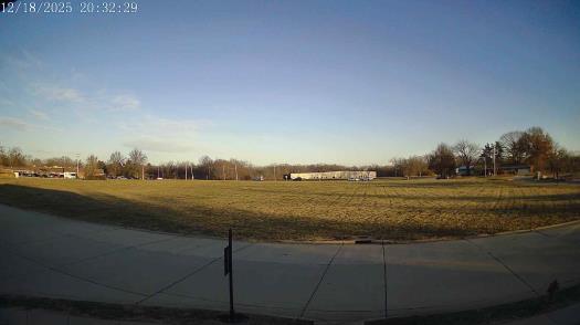 Weather camera view of The Oaks.
