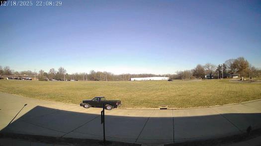 Weather camera view of The Oaks.