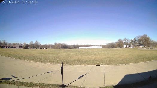 Weather camera view of The Oaks.