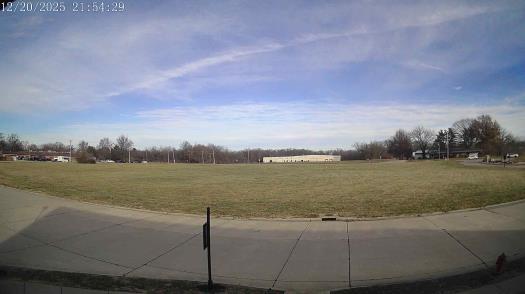 Weather camera view of The Oaks.