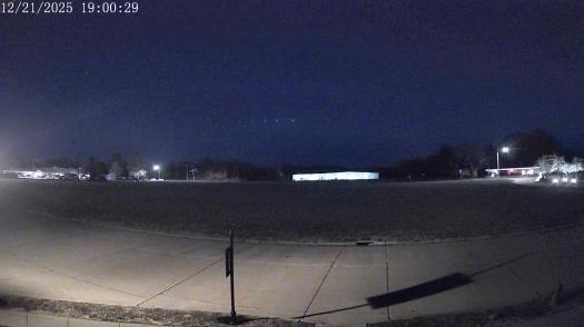Weather camera view of The Oaks.