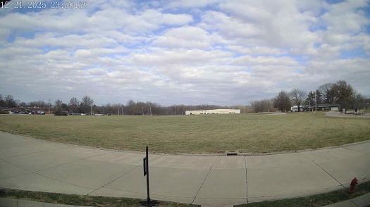 Weather camera view of The Oaks.