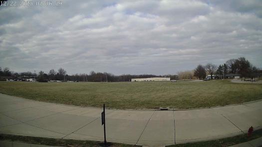 Weather camera view of The Oaks.