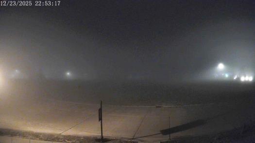 Weather camera view of The Oaks.