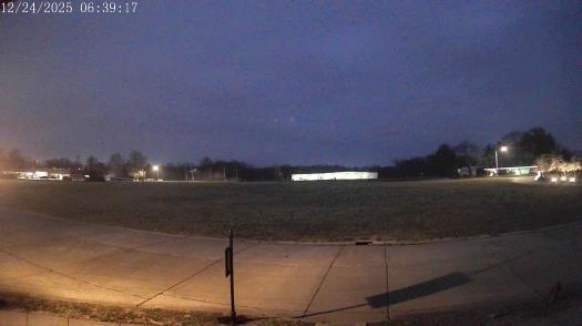 Weather camera view of The Oaks.