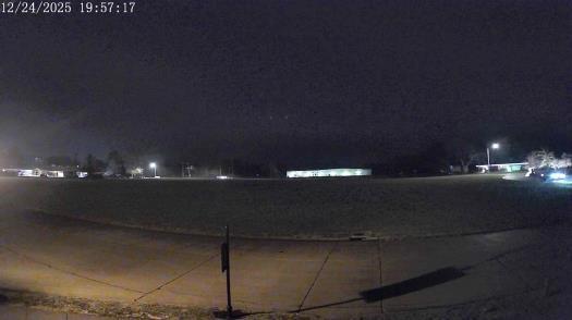 Weather camera view of The Oaks.