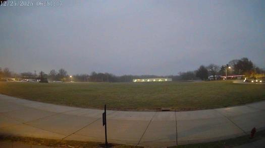 Weather camera view of The Oaks.