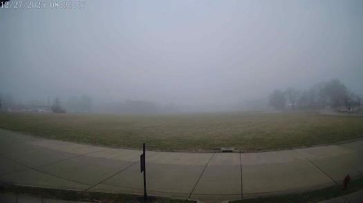 Weather camera view of The Oaks.