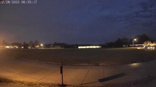 Weather camera view of The Oaks.