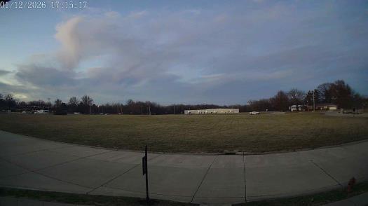 Weather camera view of The Oaks.