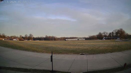 Weather camera view of The Oaks.