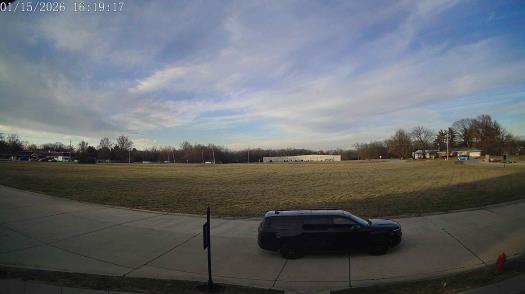 Weather camera view of The Oaks.