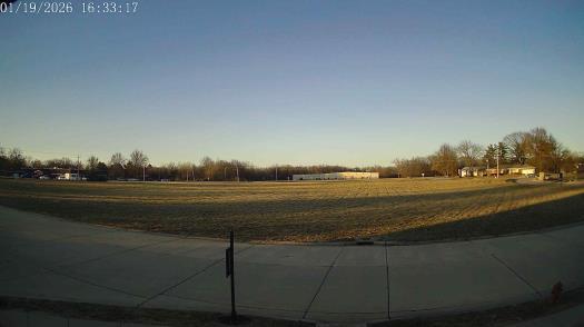Weather camera view of The Oaks.