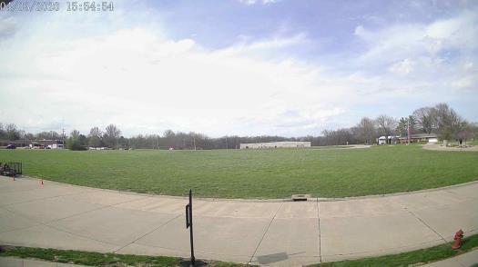 Weather camera view of The Oaks.