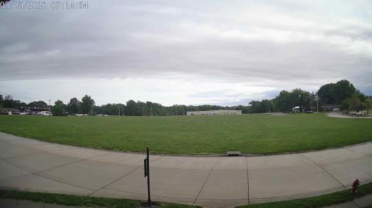 Weather camera view of The Oaks.