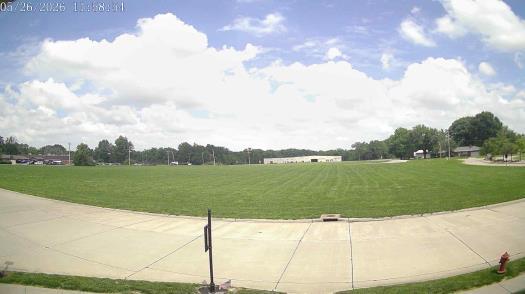 Weather camera view of The Oaks.