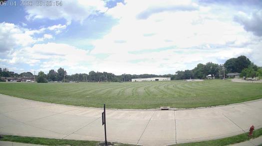 Weather camera view of The Oaks.