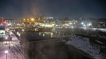 Weather camera view of City of Elgin.