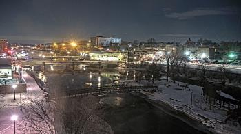 Weather camera view of City of Elgin.