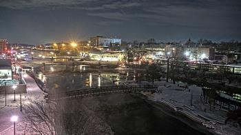 Weather camera view of City of Elgin.