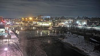 Weather camera view of City of Elgin.