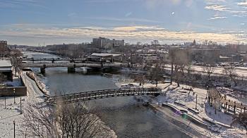 Weather camera view of City of Elgin.