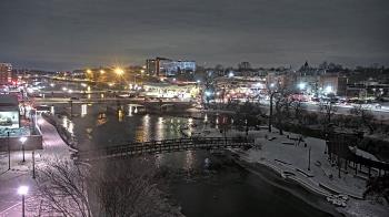Weather camera view of City of Elgin.