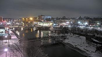 Weather camera view of City of Elgin.