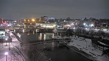 Weather camera view of City of Elgin.