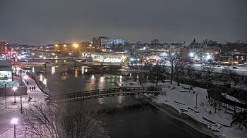 Weather camera view of City of Elgin.