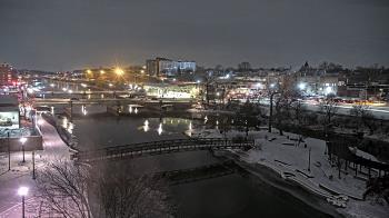 Weather camera view of City of Elgin.