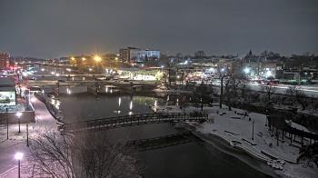 Weather camera view of City of Elgin.