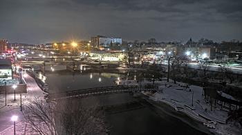 Weather camera view of City of Elgin.