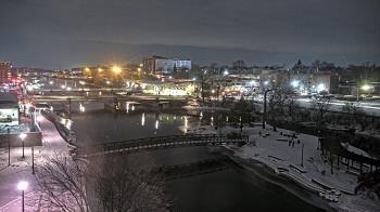 Weather camera view of City of Elgin.