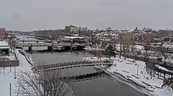 Weather camera view of City of Elgin.